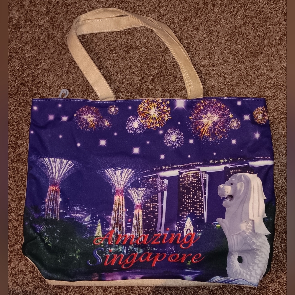 NWOT. Tote bag